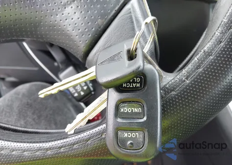 2008 Pontiac Vibe z USA, uszkodzony, nr VIN 5Y2SL65888Z417102